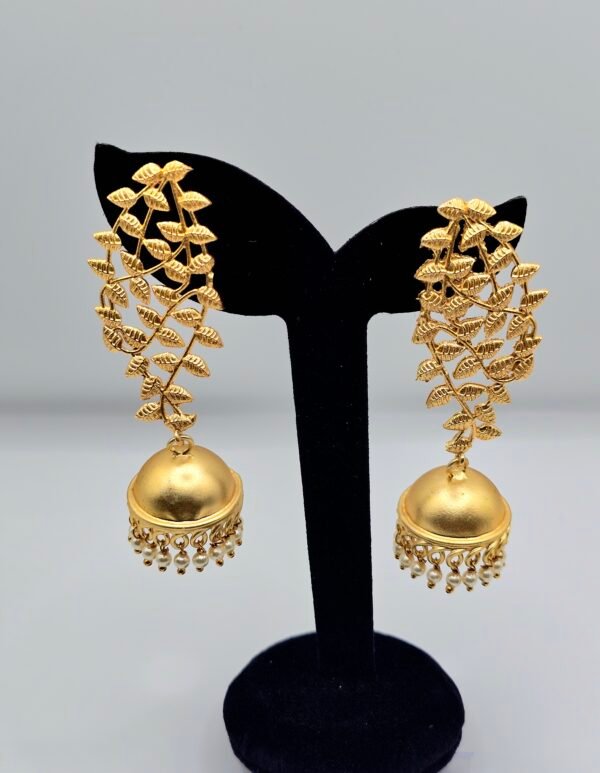 Handcrafted golden pearl drop Earring